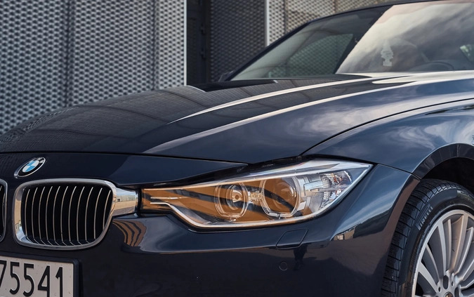 BMW Seria 3 cena 69600 przebieg: 179250, rok produkcji 2013 z Poznań małe 326